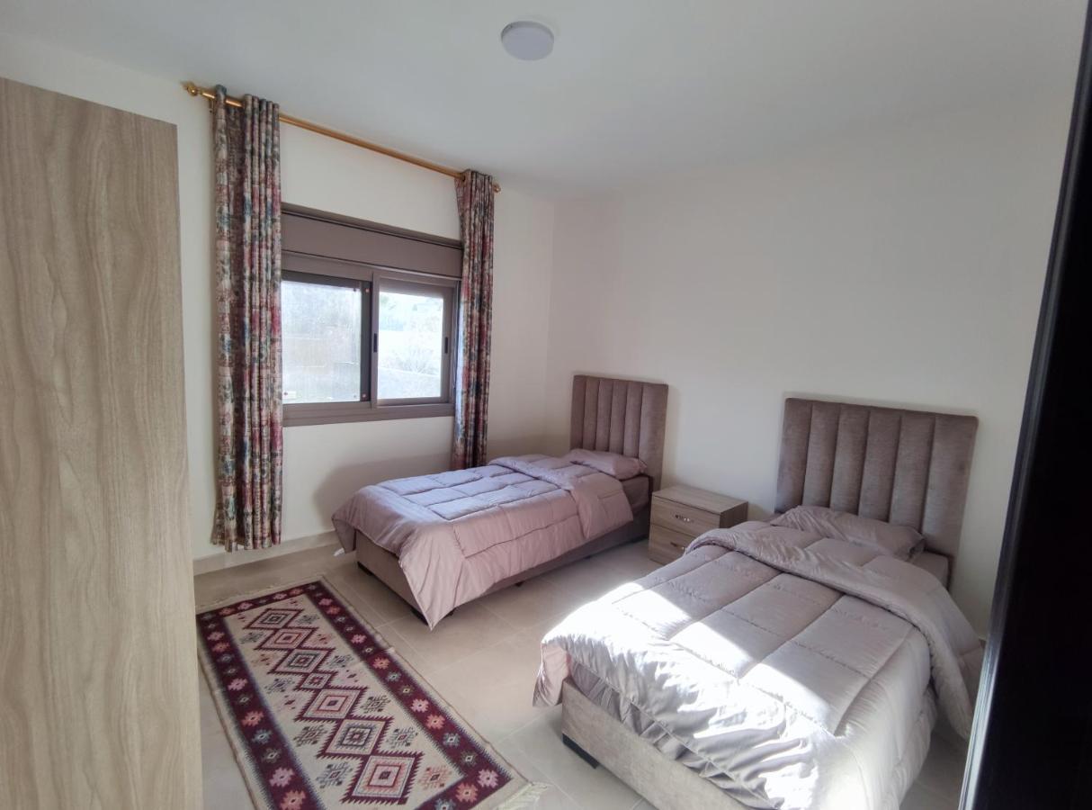 Red Rose City Apartment Wadi Musa Exterior photo