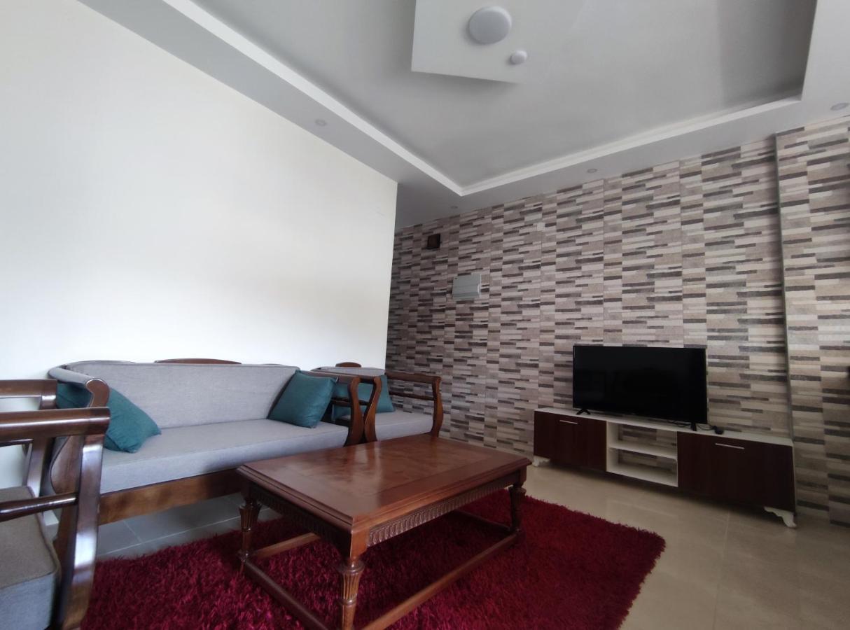 Red Rose City Apartment Wadi Musa Exterior photo